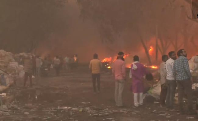 Delhi-fire.jpg