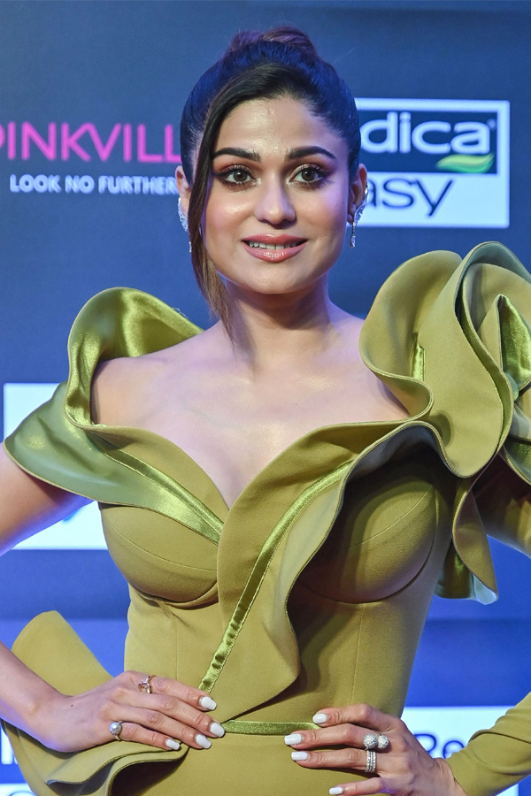 Pinkvilla_20Style_20Awards_20Season_202_20Photos_12.jpg 14