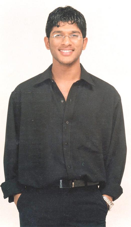 Tollywood_20ActorAllu_20Arjun_20unseen_20photos_14.jpg 14