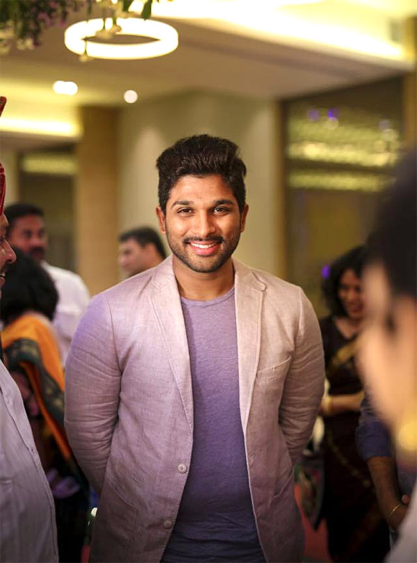 Tollywood_20ActorAllu_20Arjun_20unseen_20photos_30.jpg 29