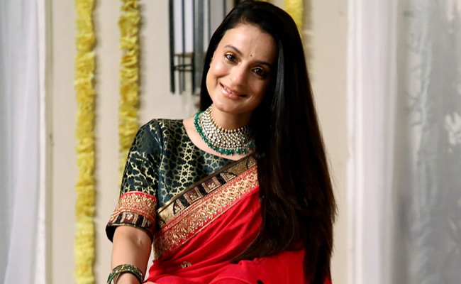 ameesha-patel.jpg