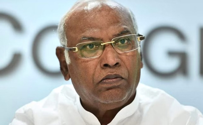 Mallikarjun_20Kharge_01.jpg