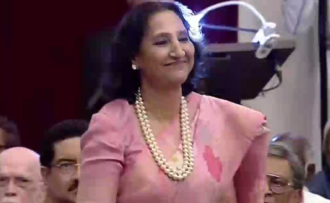 Rekha_20Jhunjhunwala.jpg