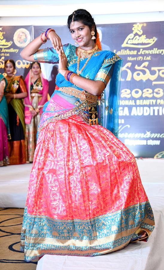 Telugu_20Ammayi_20Auditions_20at_20Visakhapatnam_5.jpg 5