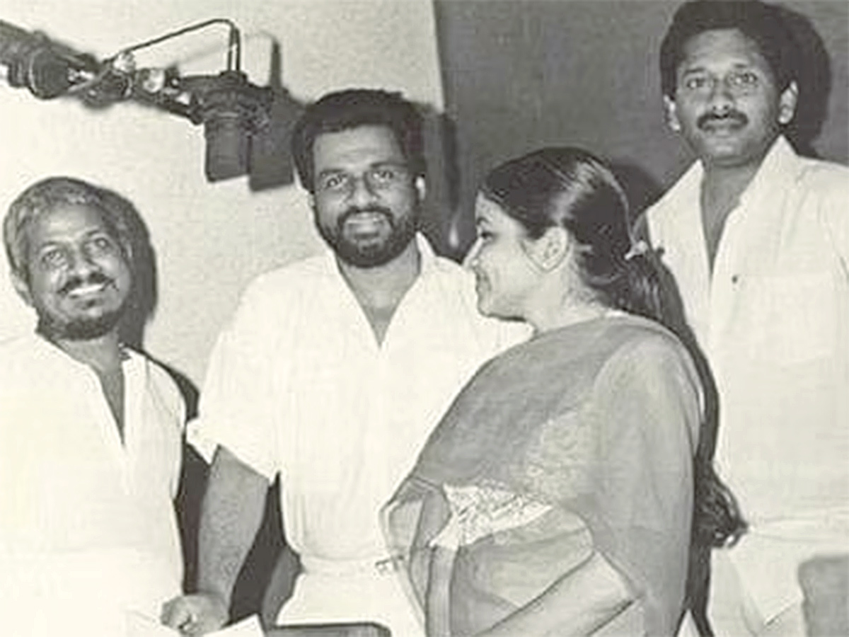 Music_20Director_20Ilayaraja_20Rare_20Photos_19.jpg 19