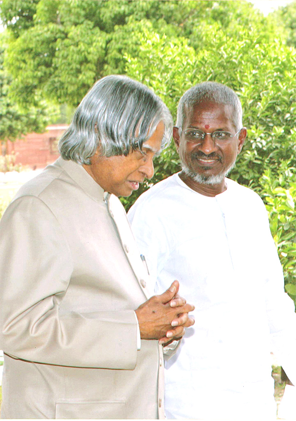 Music_20Director_20Ilayaraja_20Rare_20Photos_32.jpg 31