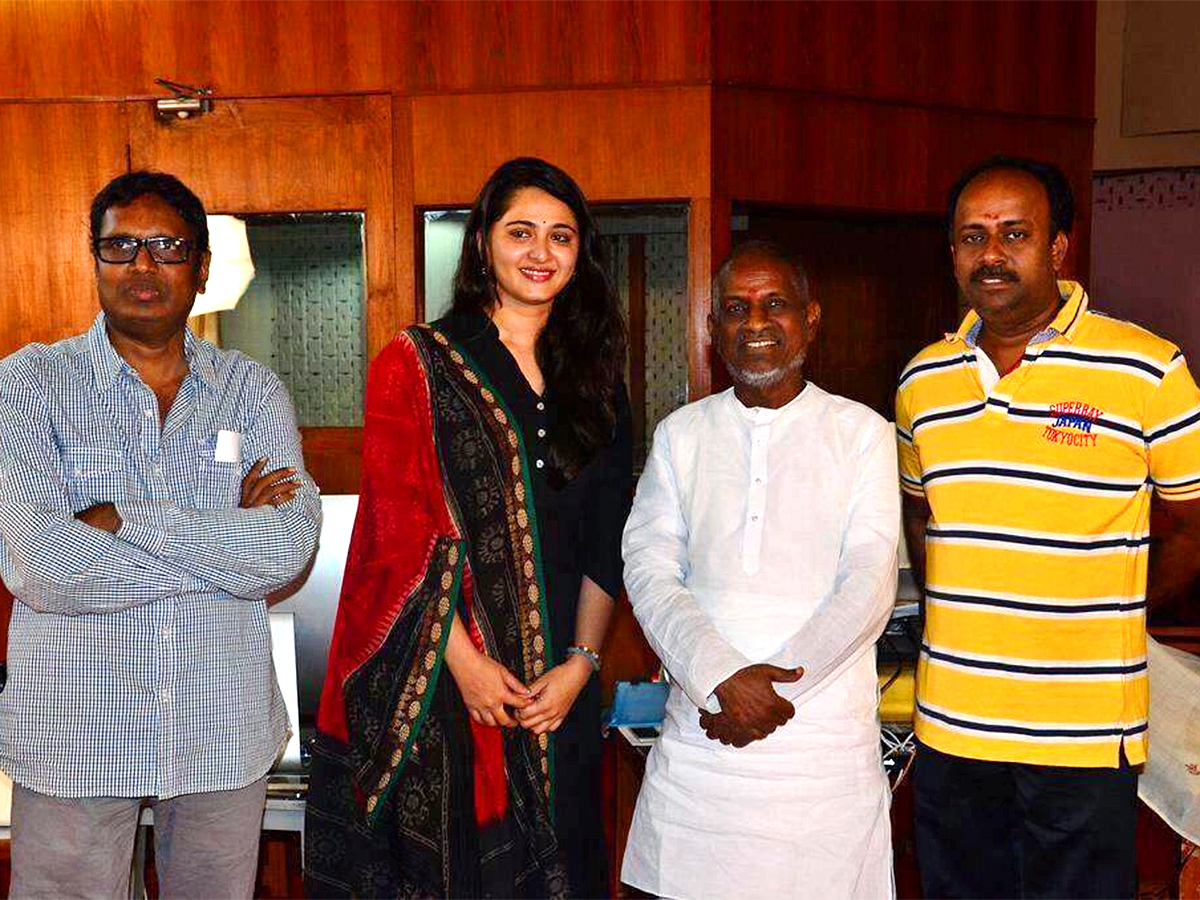 Music_20Director_20Ilayaraja_20Rare_20Photos_50.jpg 48