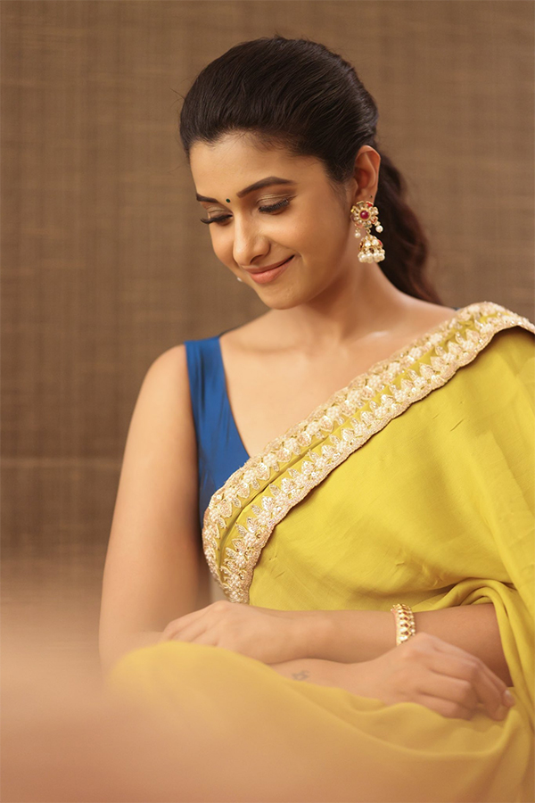 Priya_20Bhavani_20Shankar_20New_20Images_23.jpg 23