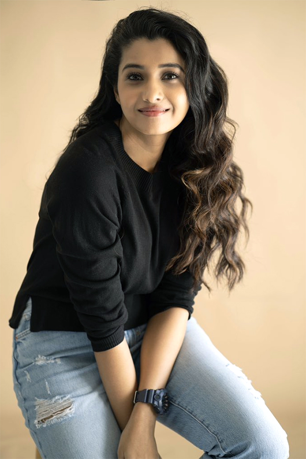 Priya_20Bhavani_20Shankar_20New_20Images_7.jpg 7