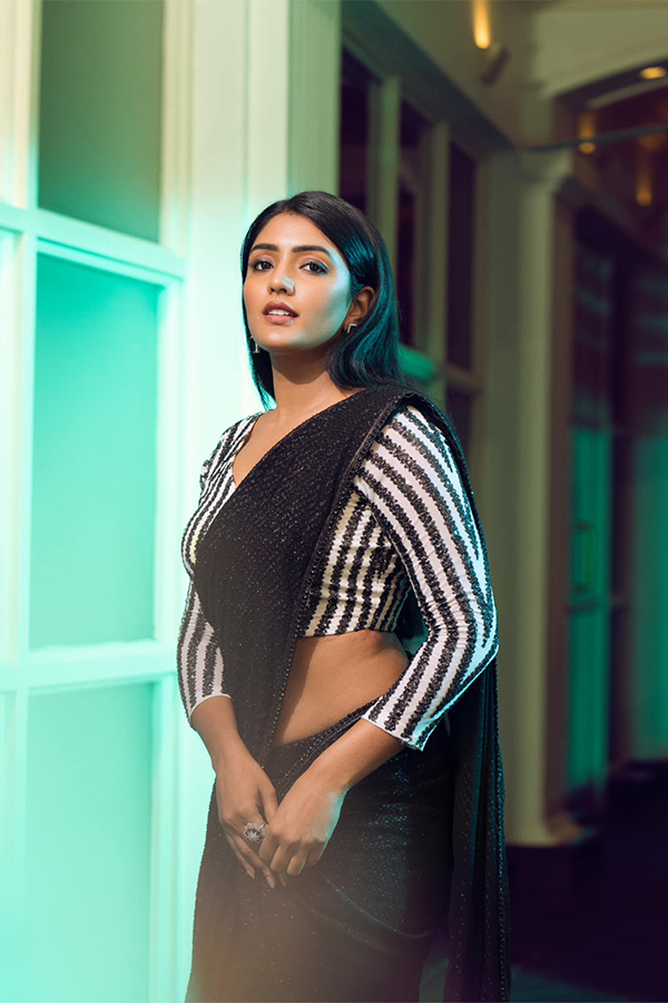 Actress_20Eesha_20Rebba_20Photos_15.jpg 15