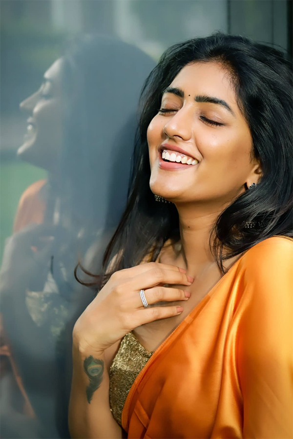 Actress_20Eesha_20Rebba_20Photos_17.jpg 17