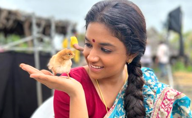 Keerthy_20Suresh_01.jpg