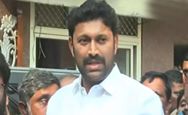 avinash1.jpg