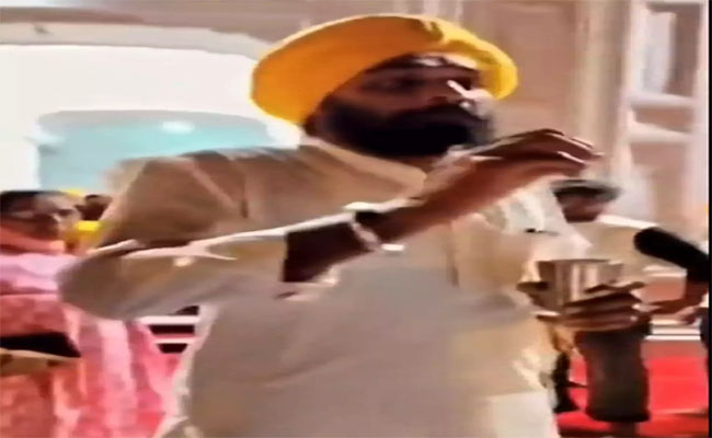 guru.jpg