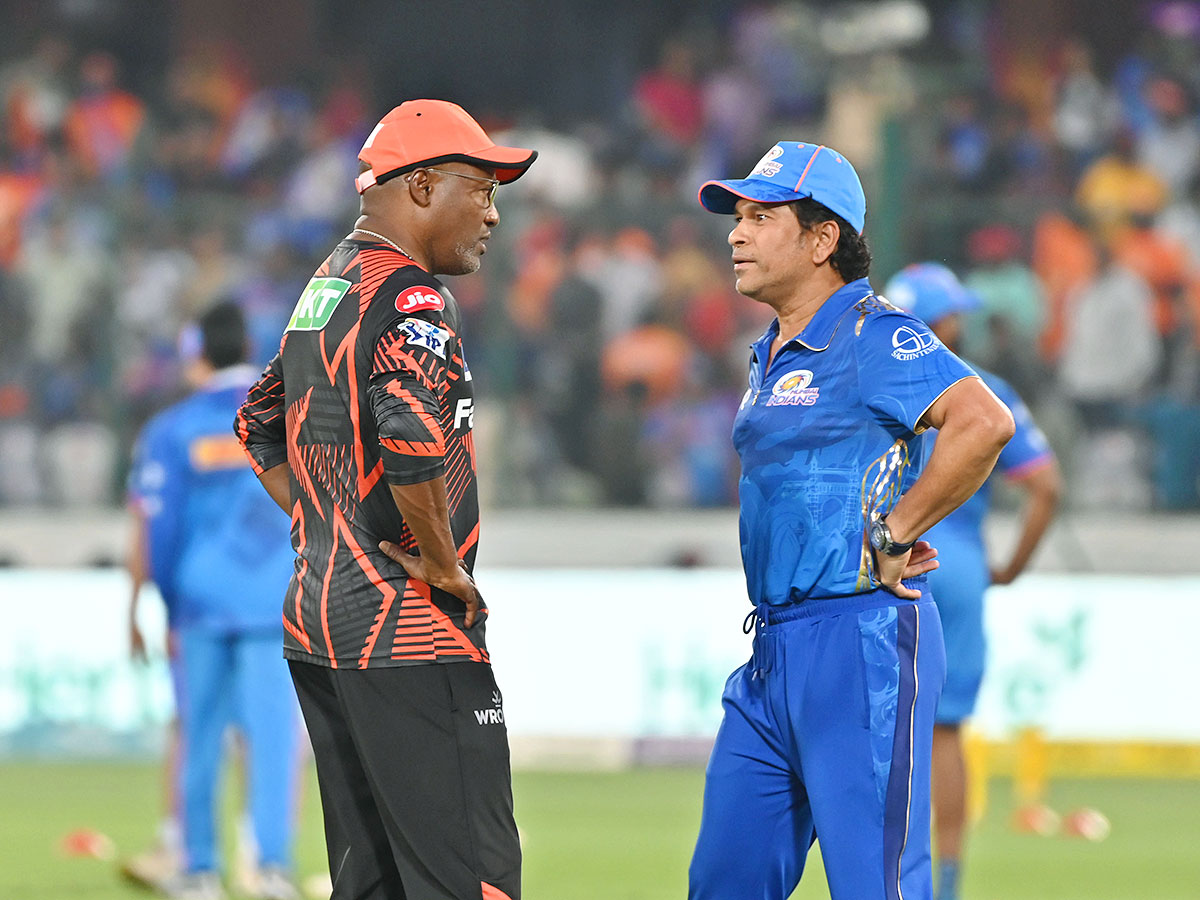 IPL_202023_20Match_20Between_20SRH_20And_20MI_20In_20Uppal_20Stadium_20Hyderabad_5.jpg 5