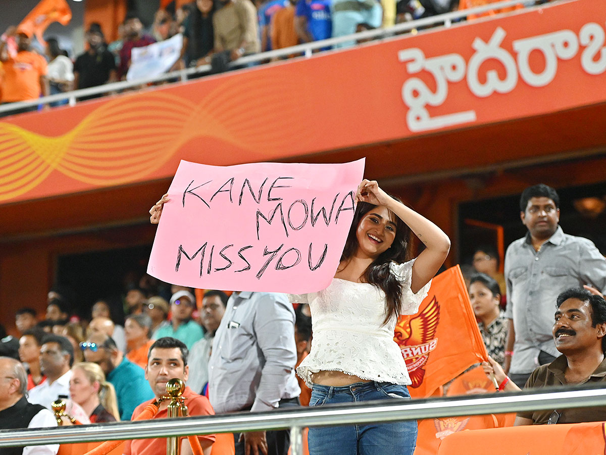 IPL_202023_20Match_20Between_20SRH_20And_20MI_20In_20Uppal_20Stadium_20Hyderabad_61.jpg 58