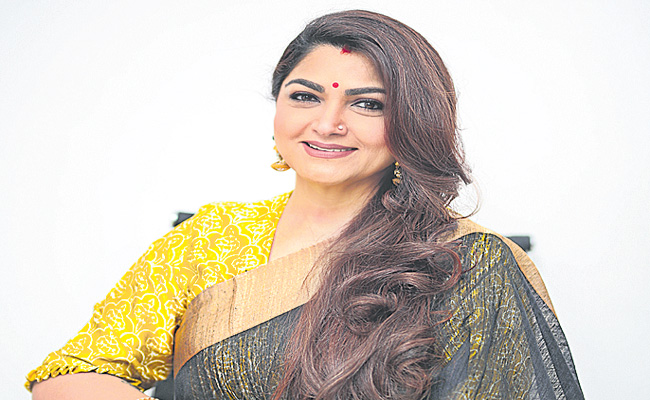 Kushboo-GANI1138.jpg