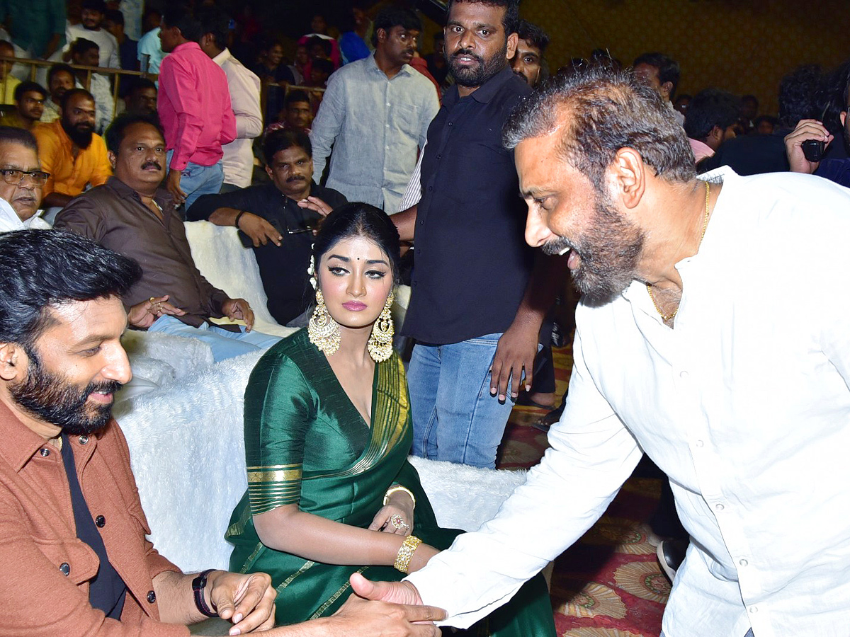 Ramabanam_20Trailer_20Launch_20Event_20Photos_12.jpg 13