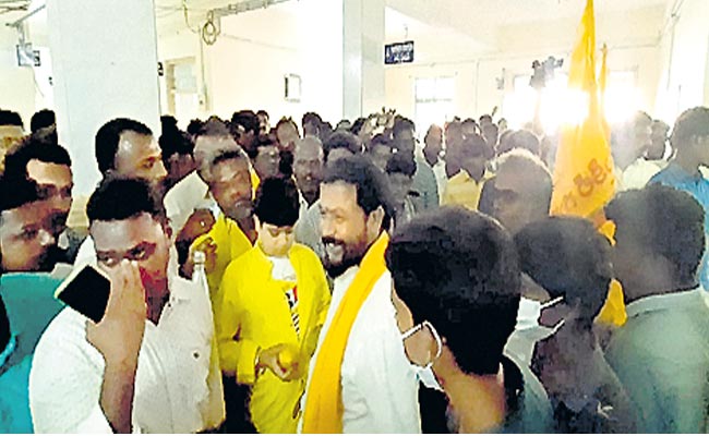 Chintamaneni-Prabhakar-Stra.jpg
