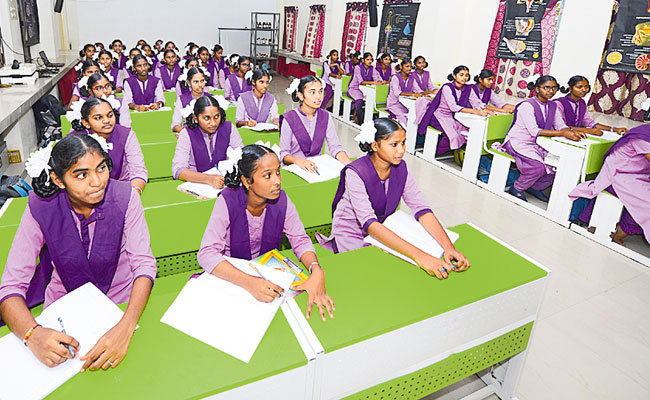 AP_Schools_Holidays_2023.jpg