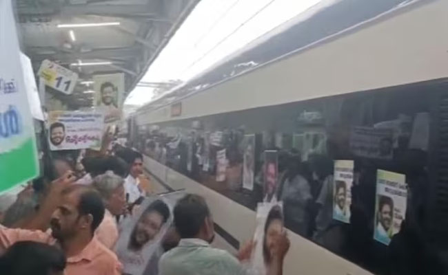 Train.jpg