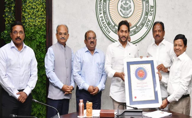 Skoch-Gold-Award-To-Ap-Gove.jpg