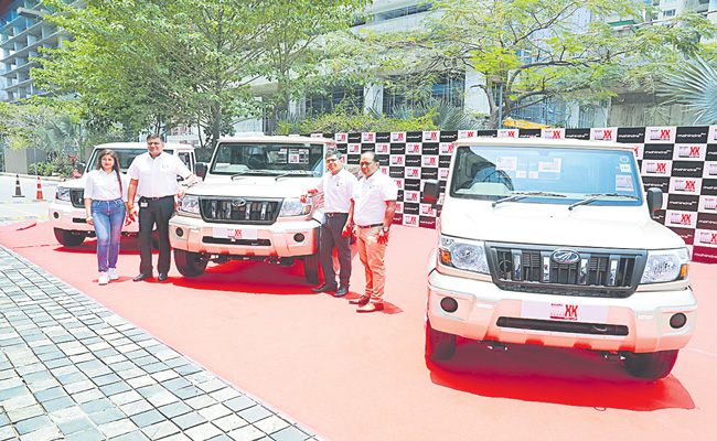 MAHINDRA-BOLERO-PR-PHOTO.jpg