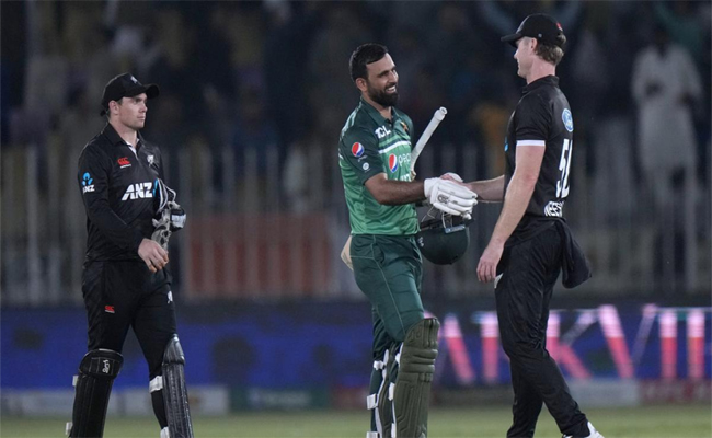 fakhar-zaman.jpg