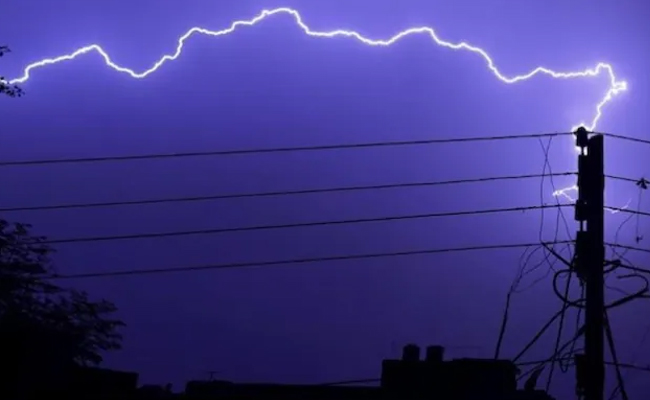 up-lightning-farmer-dead.jpg