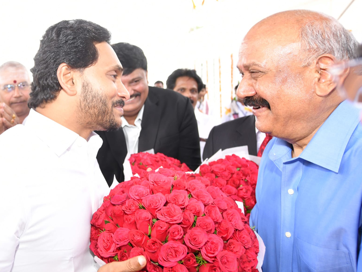 05_0.jpg 6