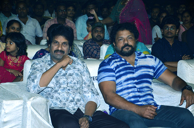 Allari_20Naresh_20Ugram_20Movie_20Pre_20Release_20Event-13.jpg 13