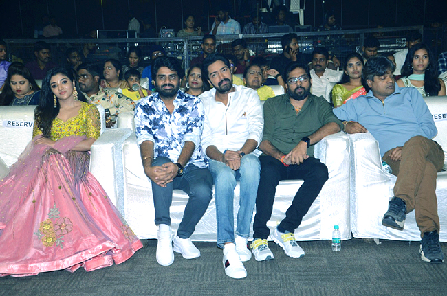 Allari_20Naresh_20Ugram_20Movie_20Pre_20Release_20Event-3.jpg 3