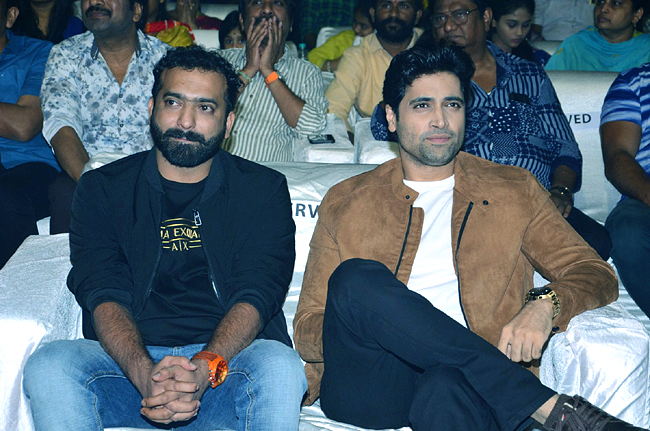 Allari_20Naresh_20Ugram_20Movie_20Pre_20Release_20Event-7.jpg 7