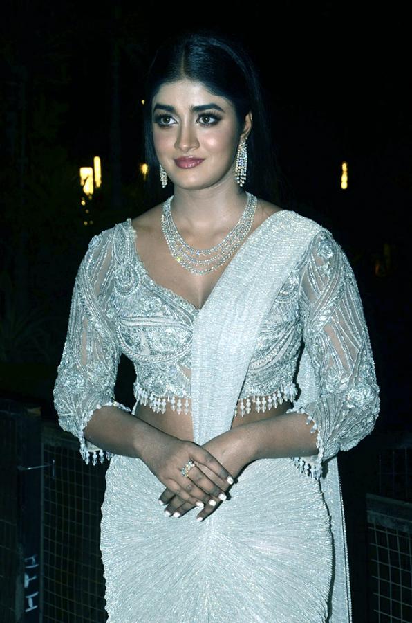 Dimple_20Hayathi_20Latest_20Pics-8.jpg 7