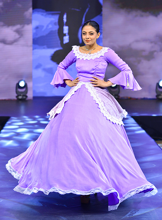 Fashion_20show_20in_20vijayawada-11.jpg 11