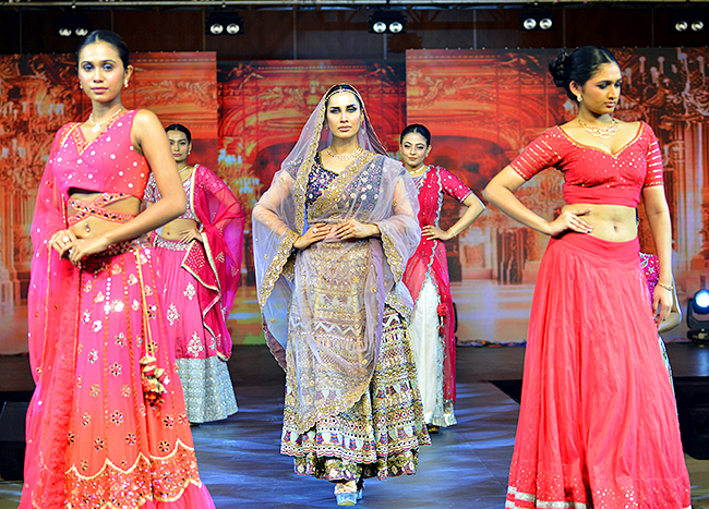 Fashion_20show_20in_20vijayawada-2.jpg 2