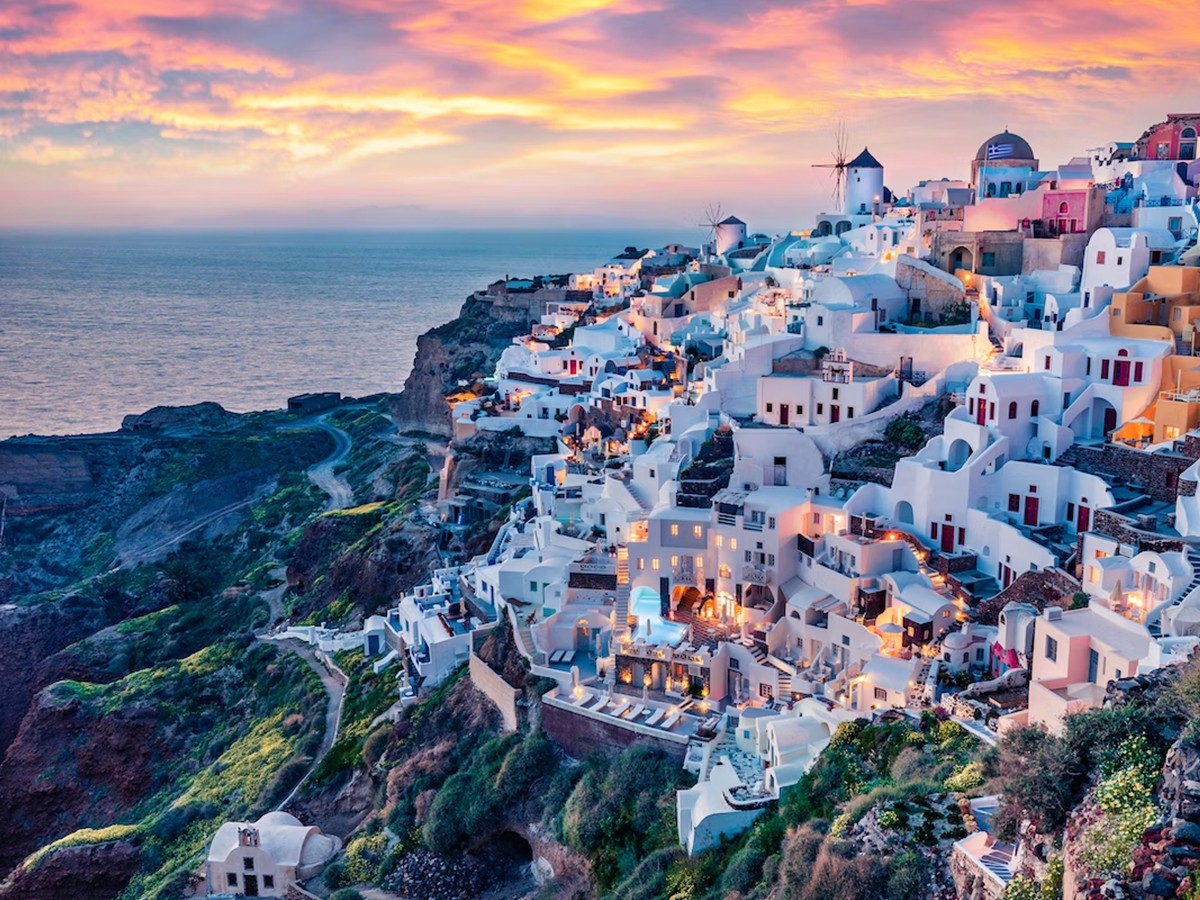 1._20Santorini_2C_20Greece_01.jpg 2