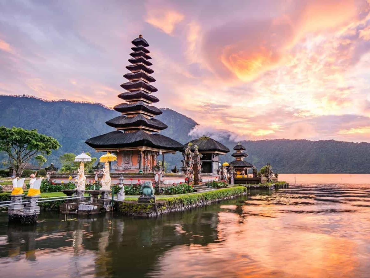 8._20Bali_2C_20Indonesia_08.jpg 9