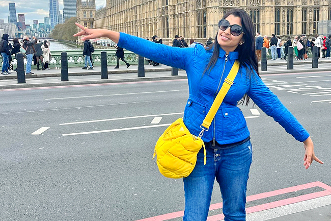 Anchor_20syamala_20visited_20London_20photos_1.jpg 2