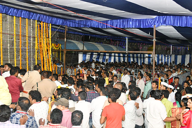 Simhachalam_20Chandanotsavam_202023_20Photos_10.jpg 11