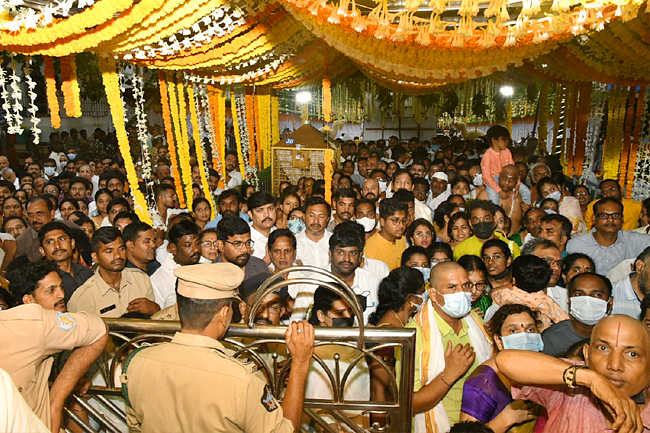 Simhachalam_20Chandanotsavam_202023_20Photos_22.jpg 22