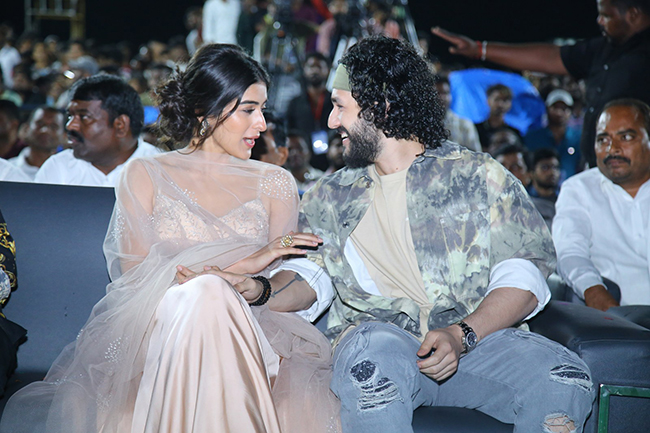 agent_20pre_20release_20event_20in_20warangal-11.jpg 12