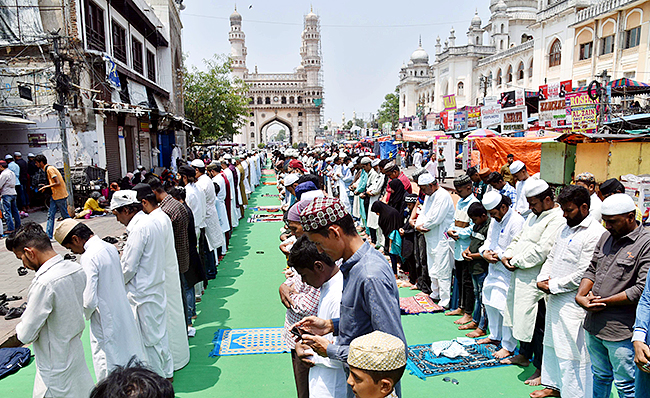 ramadan_202023_20at_20hyderabad_9.jpg 10
