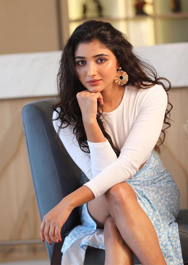 Actress_20Mirnaa_20Menon_20Pictures-26.jpg 26