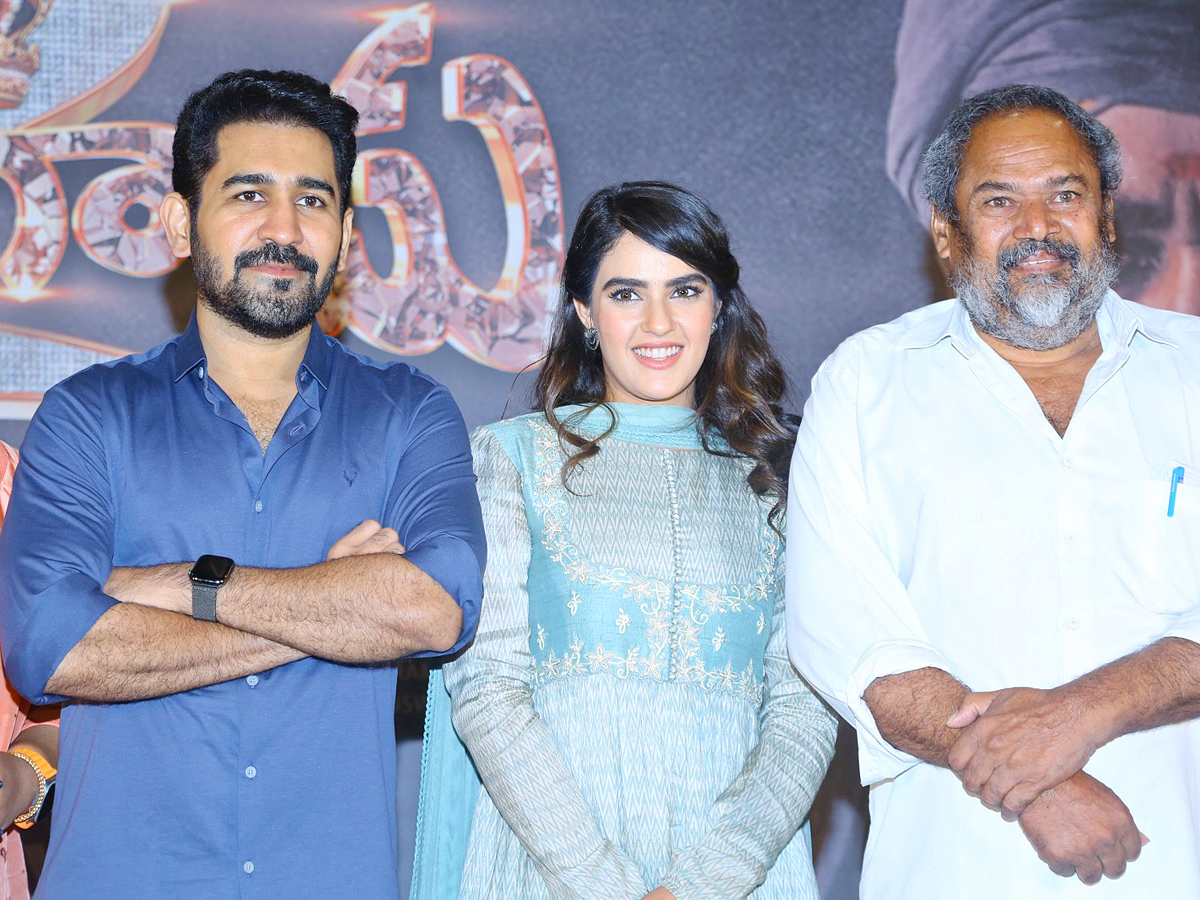 Bichagadu_202_20Press_20Meet_20Photos_4.jpg 4