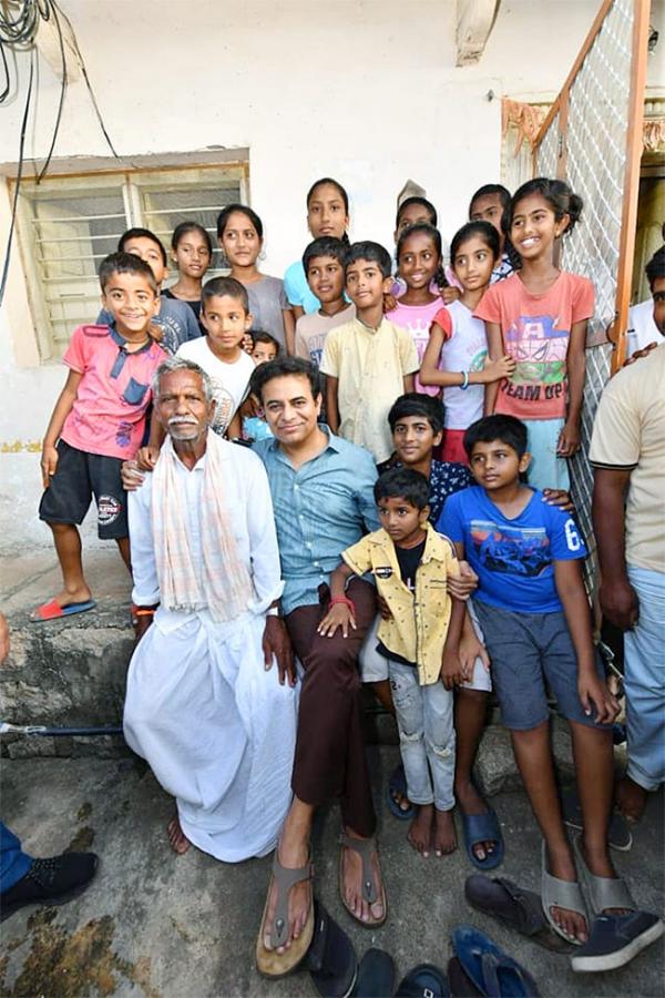 Minister_20KTR_20Unseen_20and_20Rare_20Images-15.jpg 15