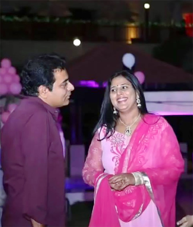 Minister_20KTR_20Unseen_20and_20Rare_20Images-22.jpg 22