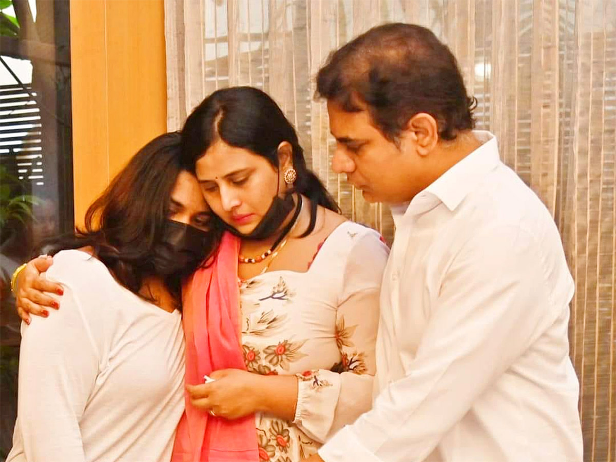Minister_20KTR_20Unseen_20and_20Rare_20Images-27.jpg 27
