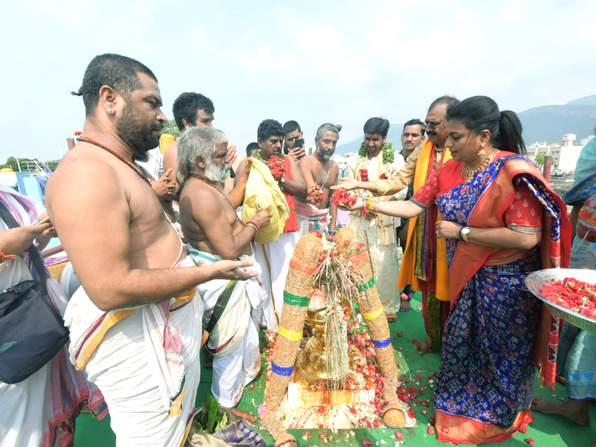 Tirupati_20Sri_20Tataiahgunta_20Gangamma_20Temple-1.jpg 1