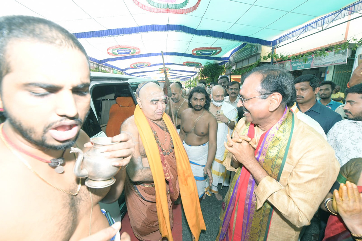 Tirupati_20Sri_20Tataiahgunta_20Gangamma_20Temple-24.jpg 24